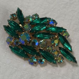 Emerald Green & A/B Swarovski Crystal Vintage Brooch